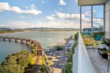 1006/72 Devonport Road, Avenues