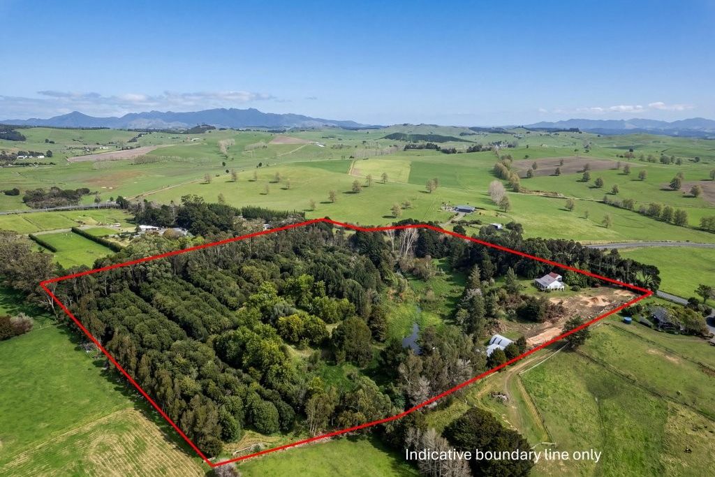 Lifestyle Orchard with Income Potential - Ansicht 2