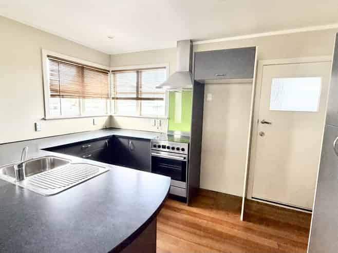 17 Deal Crescent, Flaxmere