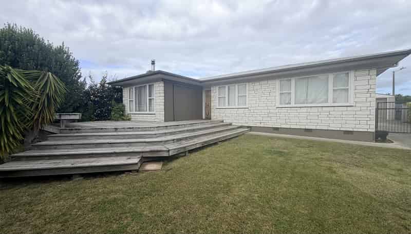 17 Deal Crescent, Flaxmere