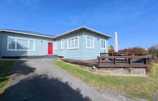 33 Taharepa Road, Hilltop