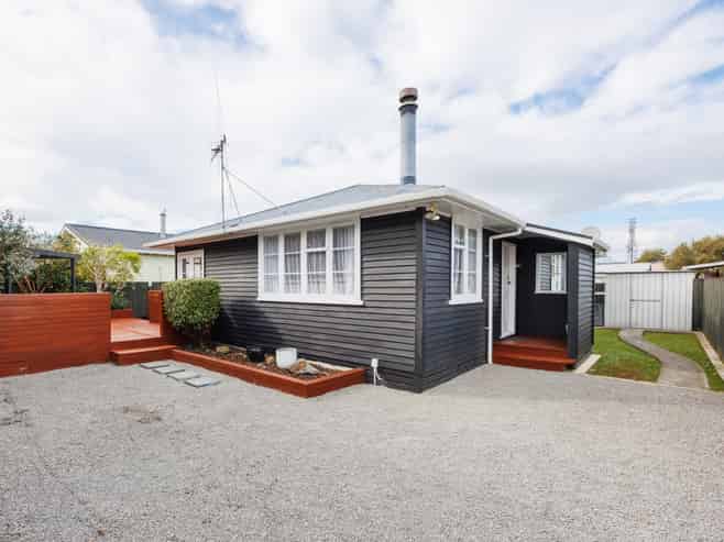 28A Cambridge Street, Milson