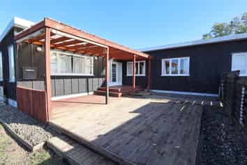 145 John Place, Heidelberg