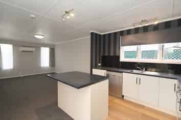 145 John Place, Heidelberg