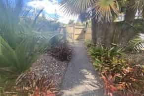 23 Hogans Road, Glenfield