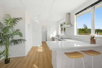 135 Muri Road, Pukerua Bay