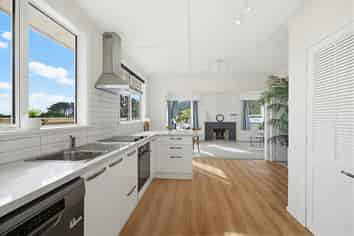 135 Muri Road, Pukerua Bay