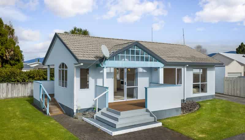 17A Carisbrooke Street, Katikati
