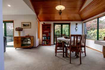 6 Bowen Street, Kokatahi, Hokitika