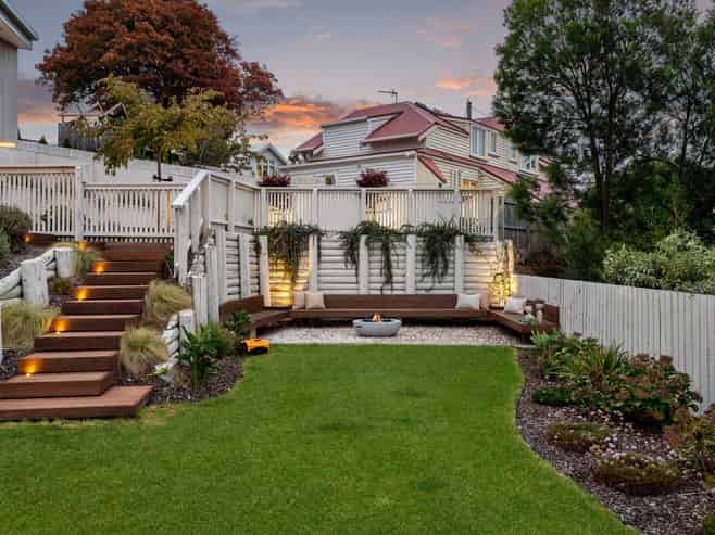 359 Centaurus Road, Hillsborough