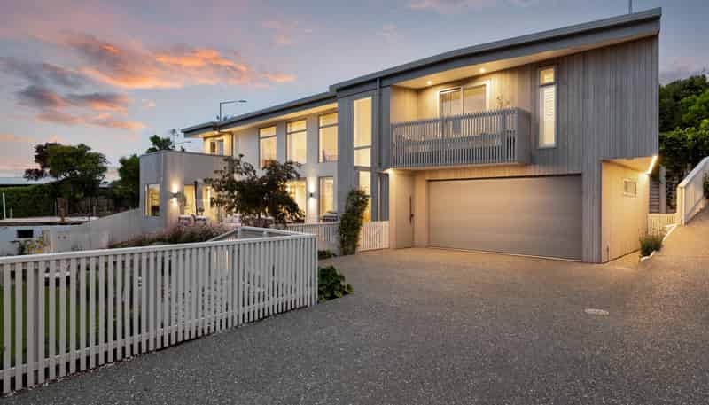 359 Centaurus Road, Hillsborough
