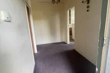 690B Richardson Road, Mount Roskill