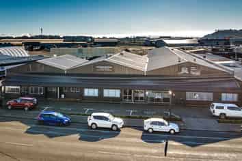 Vacant Industrial with Main Street Exposure