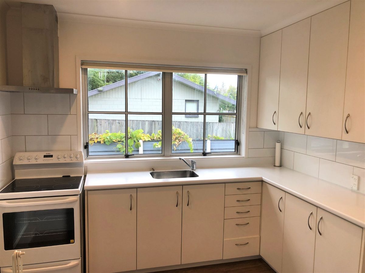 Semi Furnished Two Bedroom Home - Widok 4