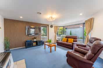 4 Miro Street, Glenwood