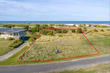 7 Nunu Drive, Flat Point