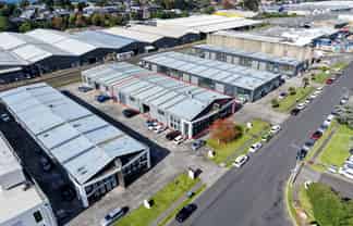 1097sqm premium industrial facility - St Johns