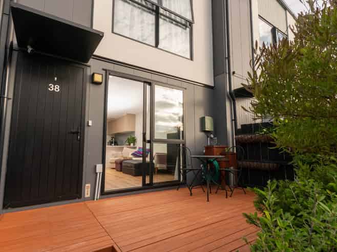 38 Hinonga Loop, Silverdale