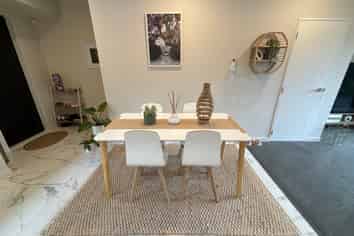 4/140 Saint Albans Street, Saint Albans