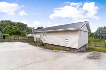 268a Bairds Road, Otara