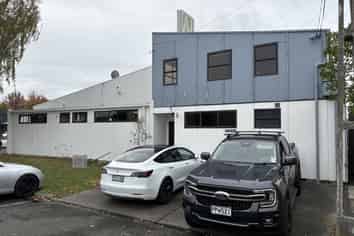 For lease – Versatile Havelock North warehouse