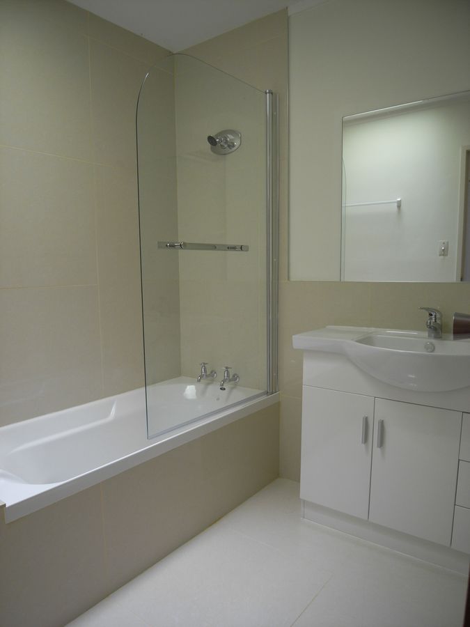 Two bedroom unit with great school zones - Widok 5