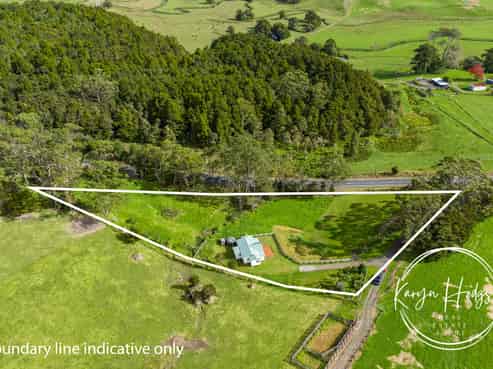 1571 Paparoa Oakleigh Road, Paparoa