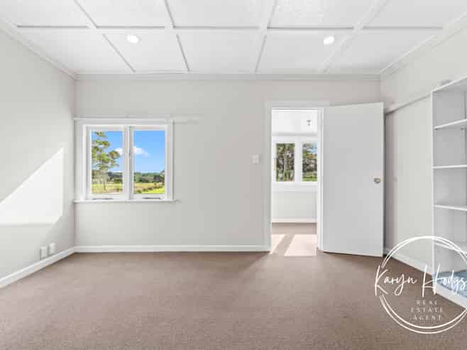 1571 Paparoa Oakleigh Road, Paparoa