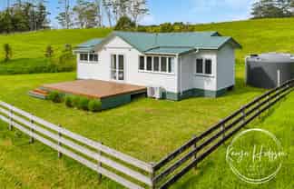 1571 Paparoa Oakleigh Road, Paparoa