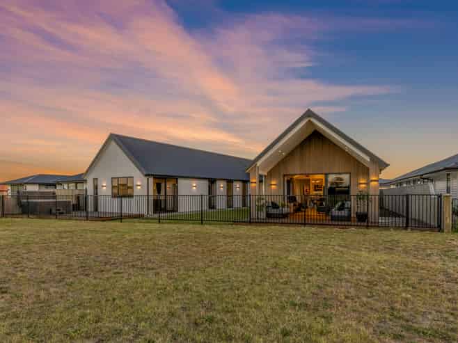 69 Te Hurunui Drive, Pegasus