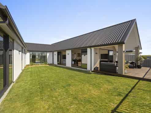 69 Te Hurunui Drive, Pegasus