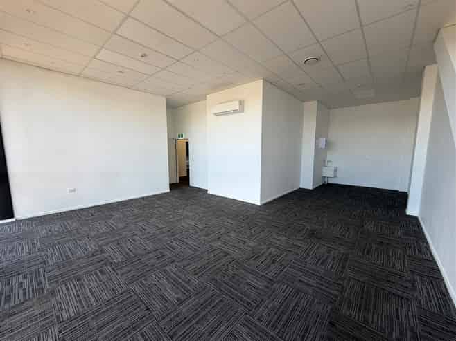 First Floor Offices - Riccarton Road