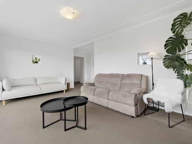 74 Queen Road, Bellevue