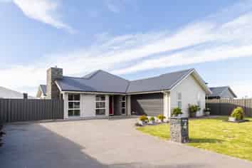 4 Ruahine Road, Poraiti