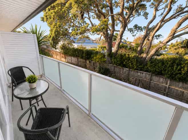 4/77 Old Lake Road, Devonport