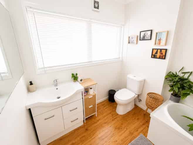 4/77 Old Lake Road, Devonport