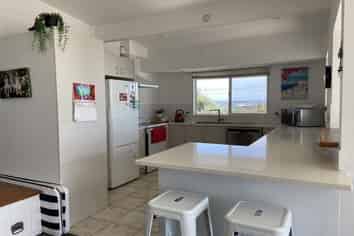 467 Whangaparaoa Road, Stanmore Bay
