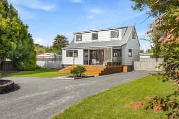 15 Taupaki Road, Taupaki