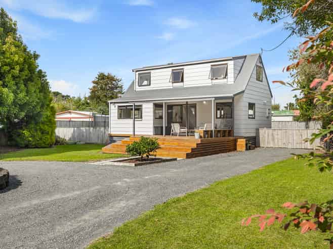 15 Taupaki Road, Taupaki