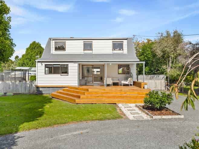15 Taupaki Road, Taupaki