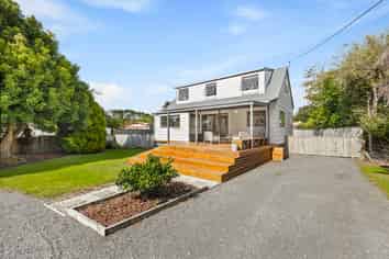15 Taupaki Road, Taupaki