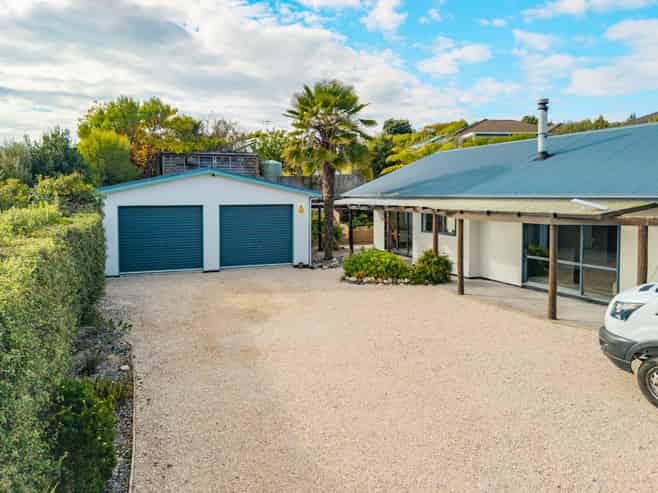 5 Perry Way, Mapua