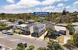 8/59 Godley Road, Green Bay