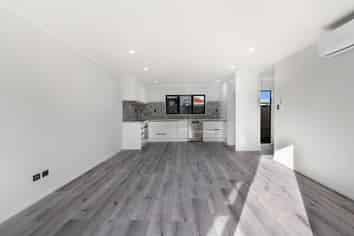 6D Rose Road, Papatoetoe