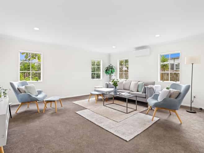 14 Olliver Grove, Waikanae Beach