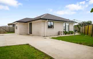 82a Finlayson Avenue, Clendon Park