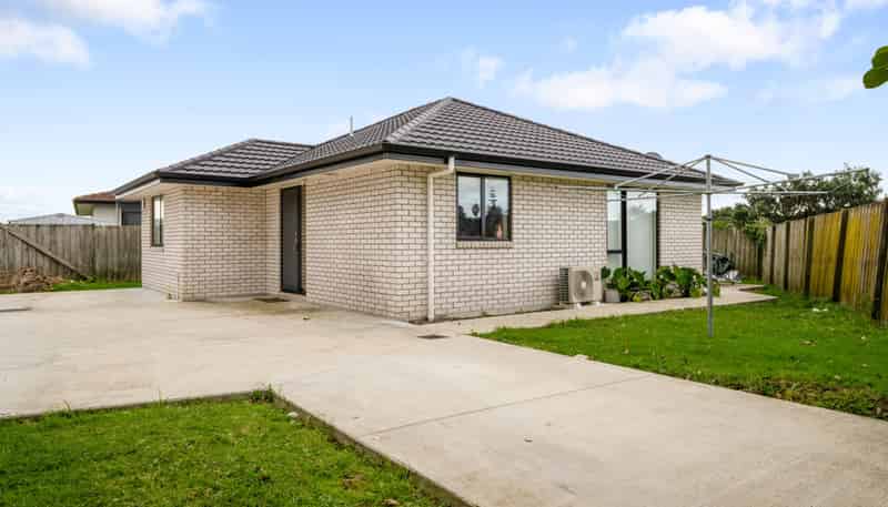 82a Finlayson Avenue, Clendon Park