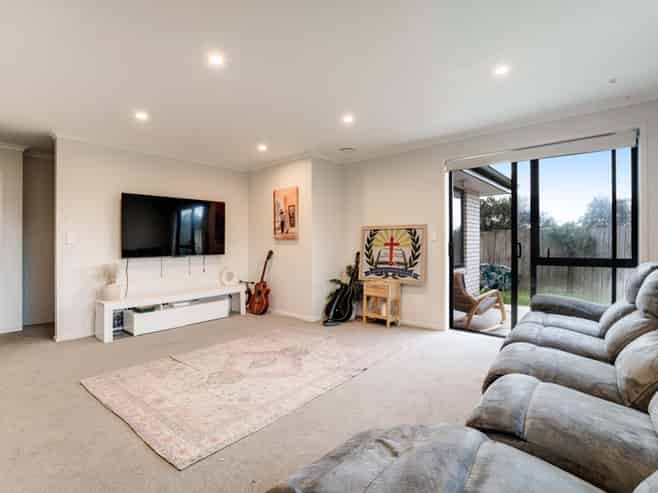 82a Finlayson Avenue, Clendon Park