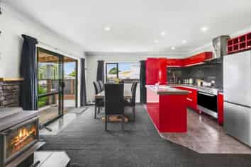7 Antonio Street, Stratford