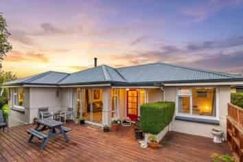 79 Weston Road, Weston
